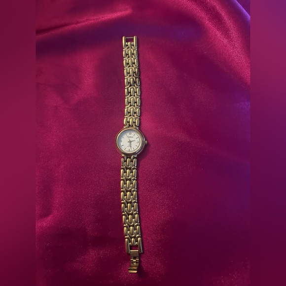 Bulk Lot of Watches. Various Conditions - Picture 9 of 16